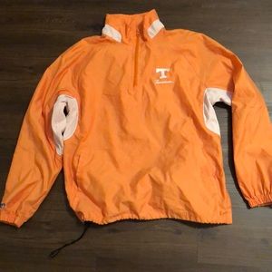 TN windbreaker